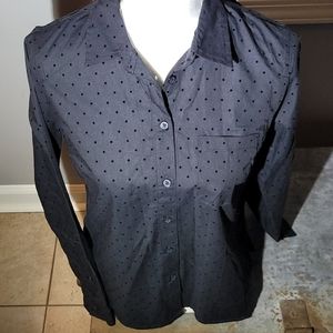 Women' Banana Republic black long sleeve with dots